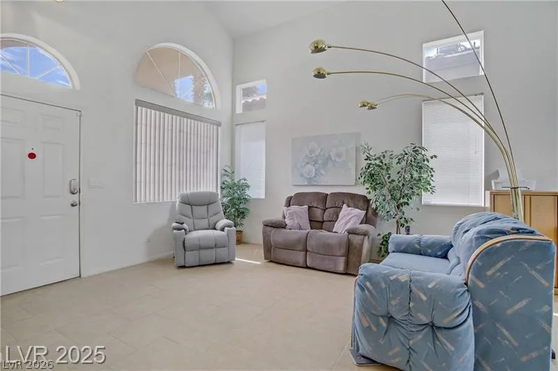 8116 Kokoma Drive — photo 3