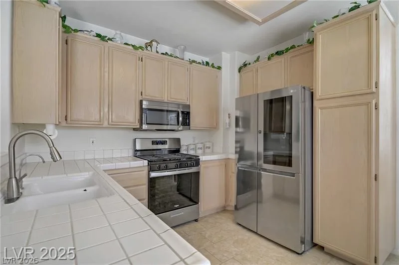 8116 Kokoma Drive — photo 5