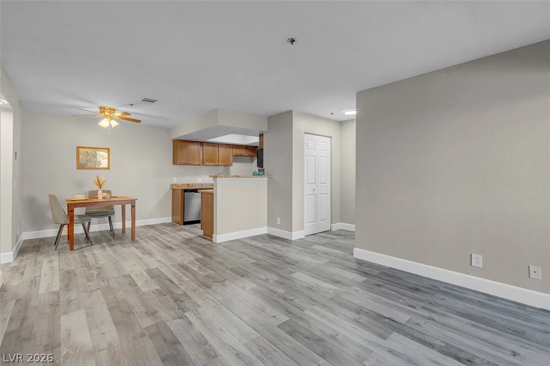 4200 South Valley View Boulevard 1069 — photo 3