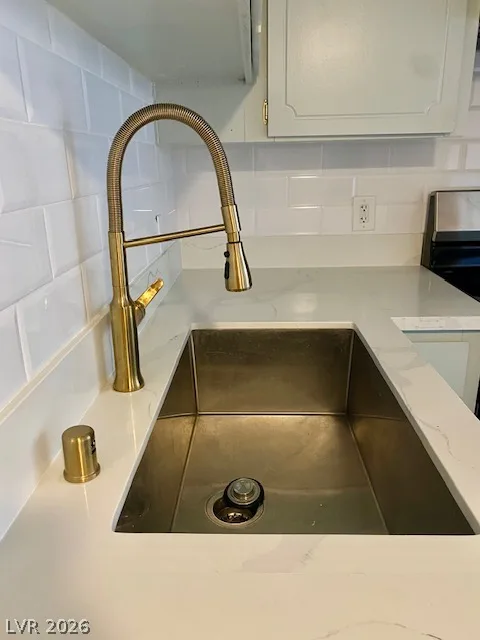 310 Brookside Lane B — photo 3