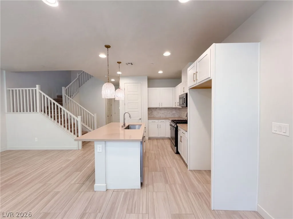 1250 Venue Street 102 — photo 5