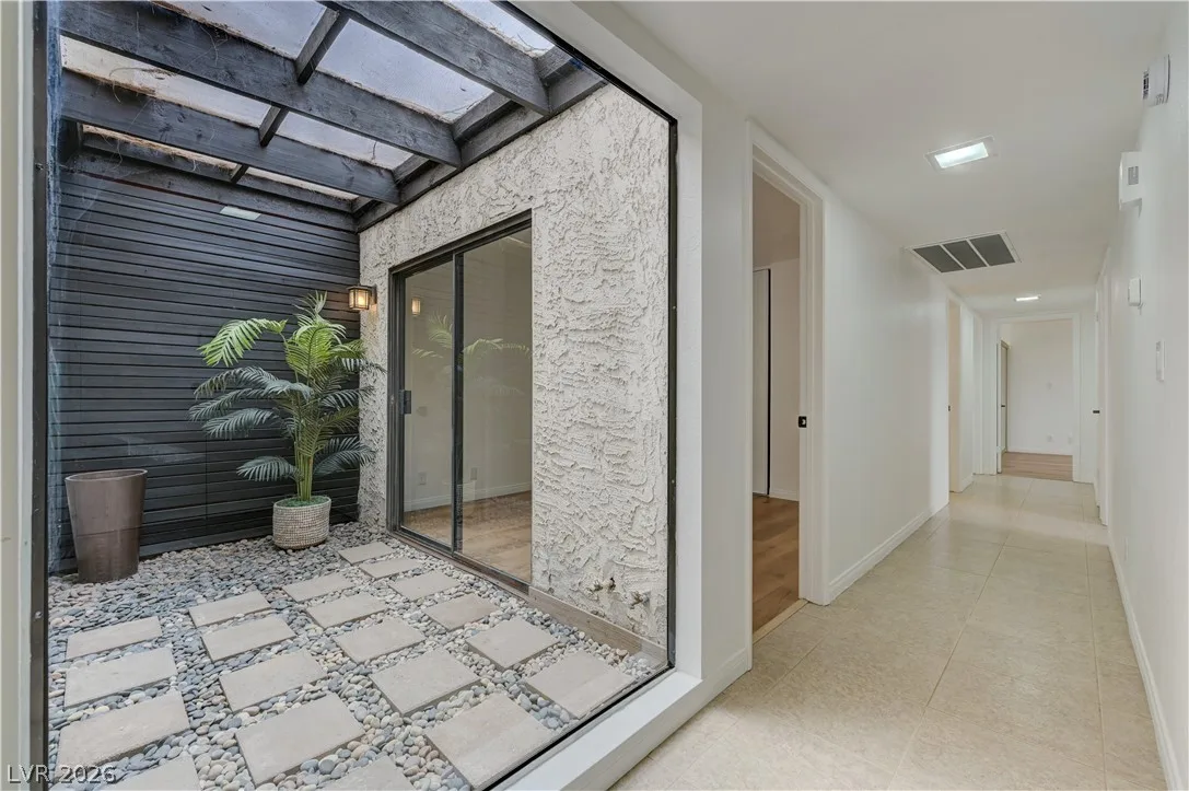 2695 San Lago Court — photo 2