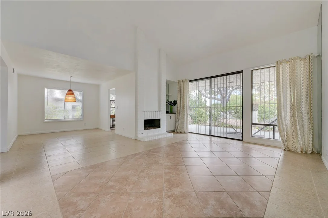 2695 San Lago Court — photo 4