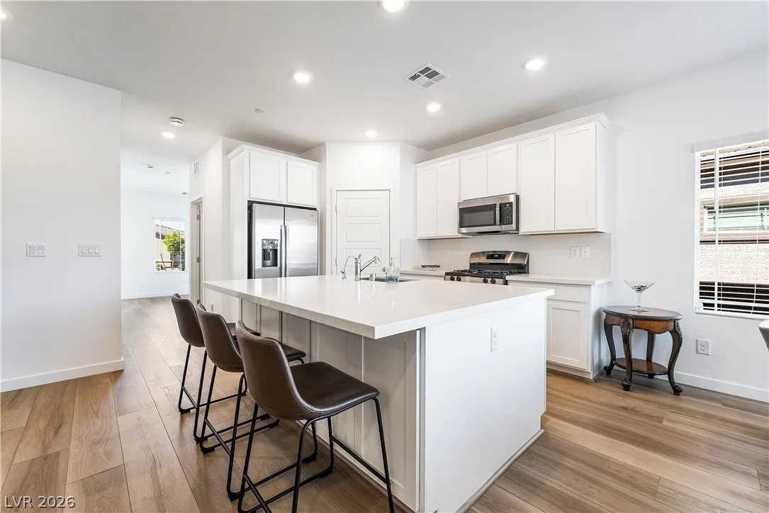 392 Aravalli Crest Street — photo 3