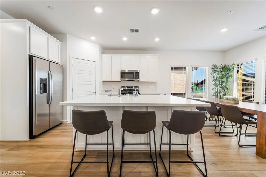 392 Aravalli Crest Street — photo 4