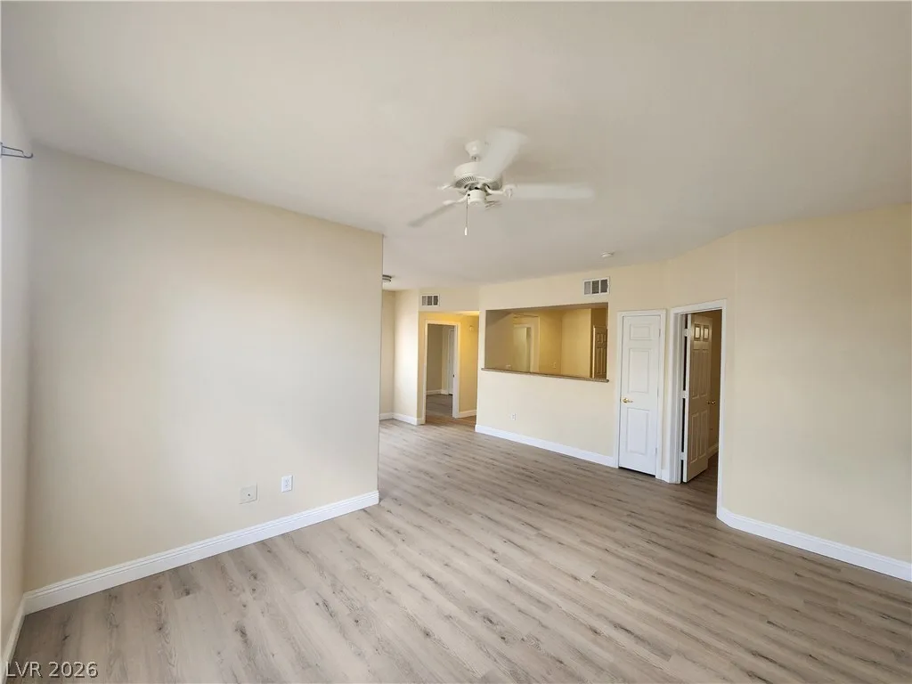 8000 West Badura Avenue 1009 — photo 4
