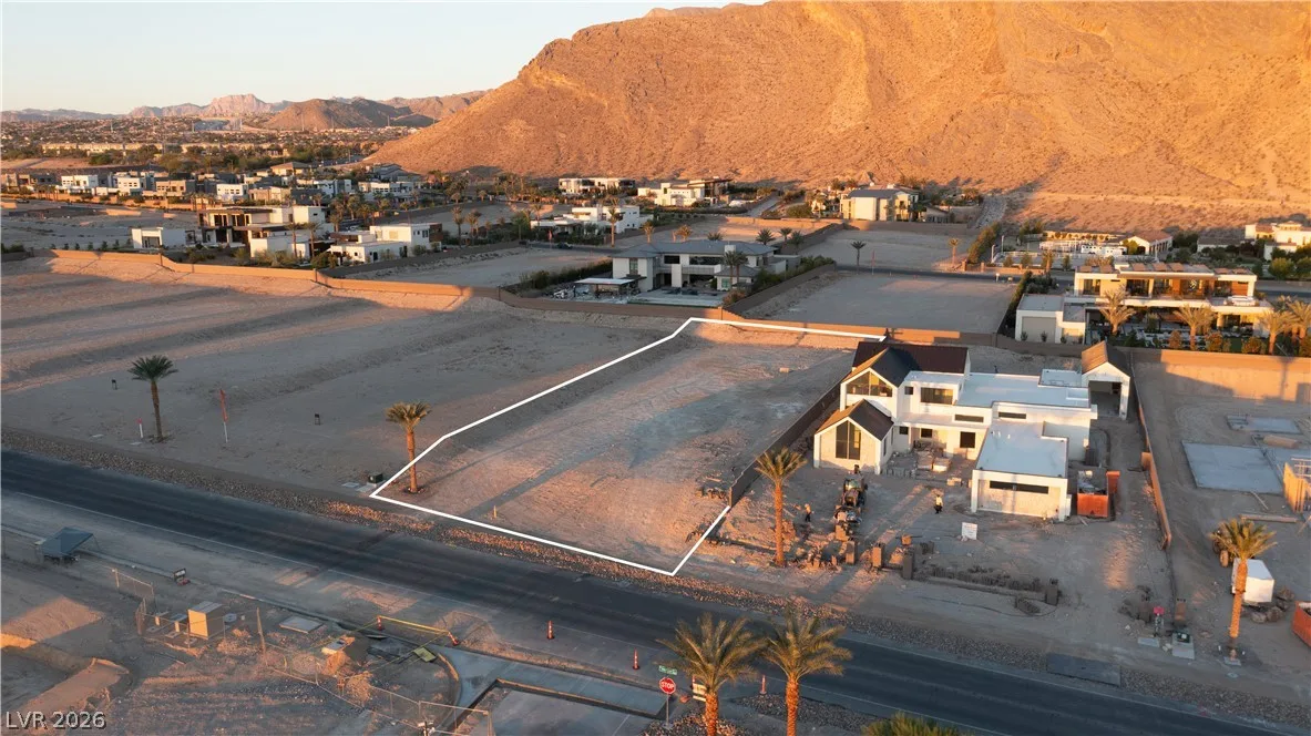 4195 North Grand Canyon Drive — photo 5