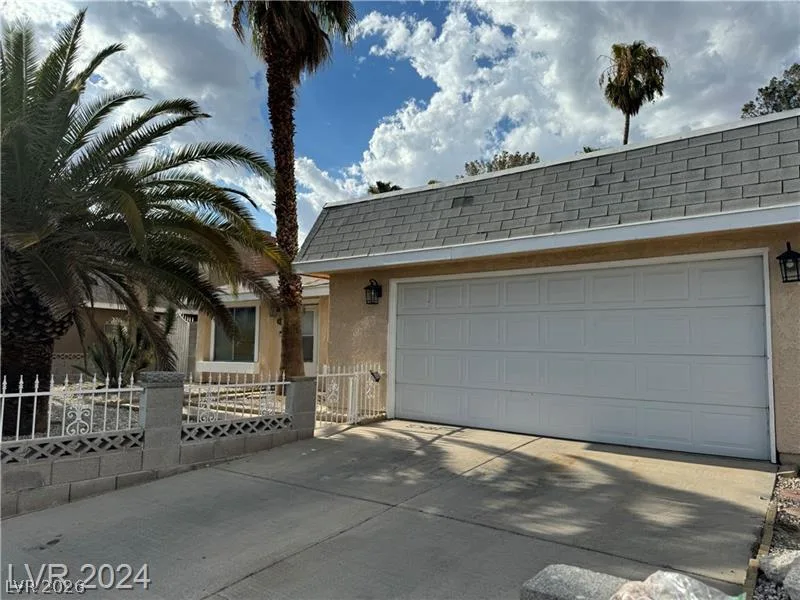 6450 Hummingbird Lane — photo 3