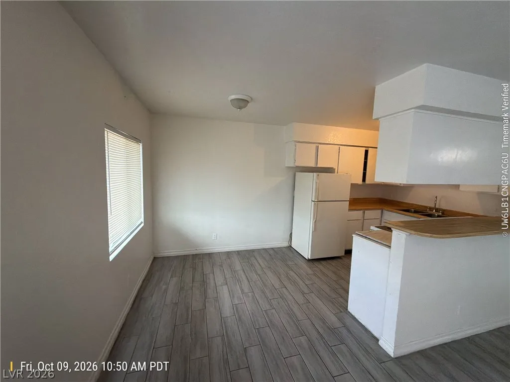 1896 Fulstone Way 4 — photo 3