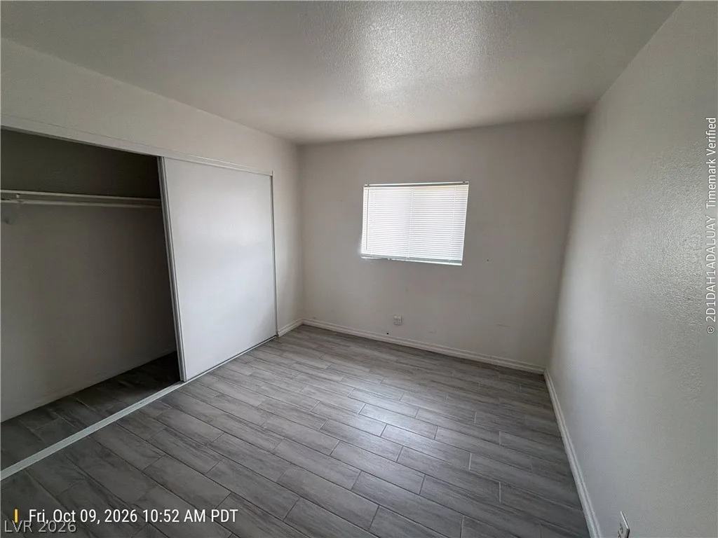 1896 Fulstone Way 4 — photo 5