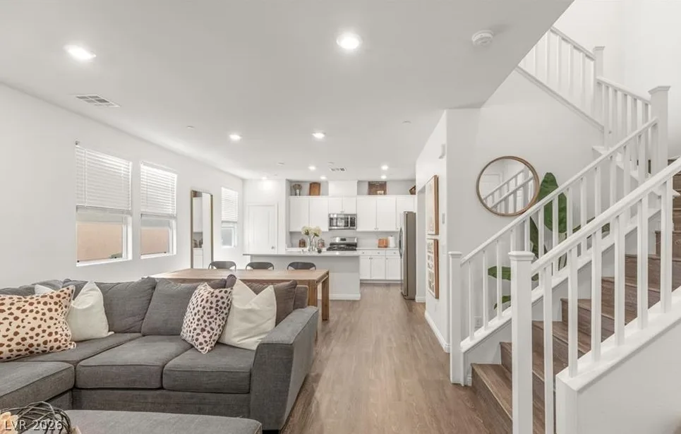 2873 Tanager Hill Street — photo 3