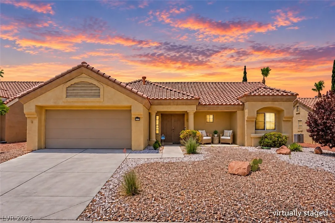2517 Desert Sands Drive — photo 1