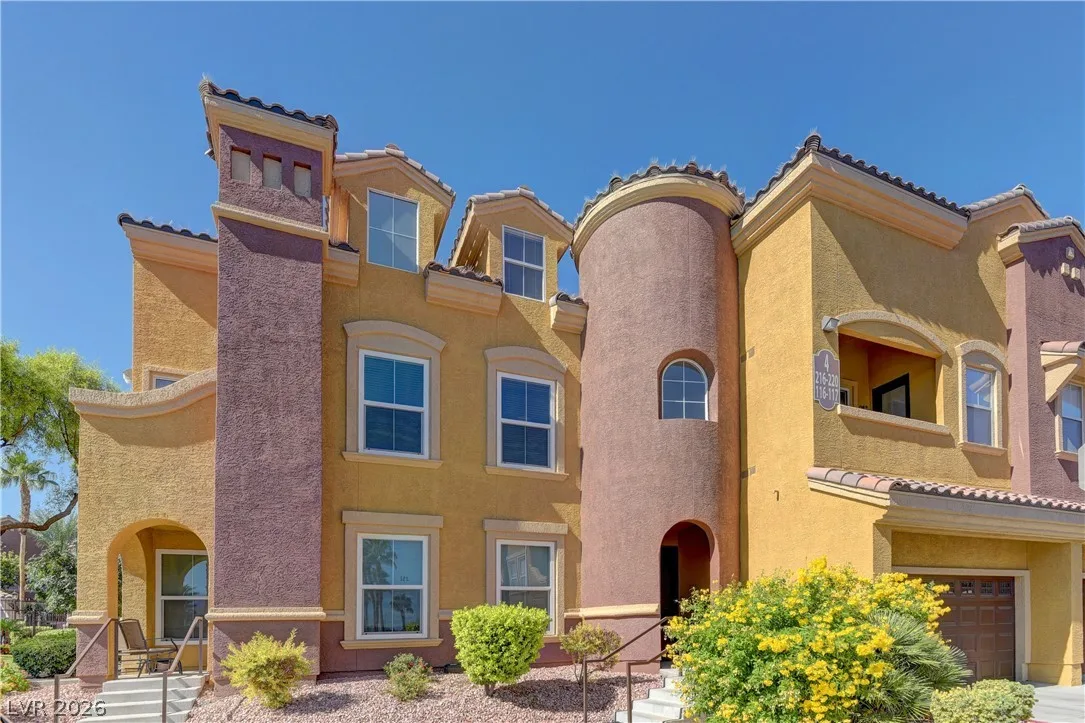 3975 North Hualapai Way 217 — photo 3