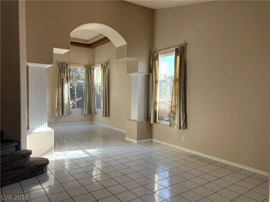 8804 Stafford Springs Drive — photo 4