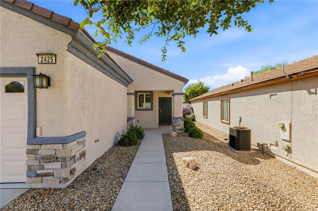 2425 Gamma Ray Place — photo 3