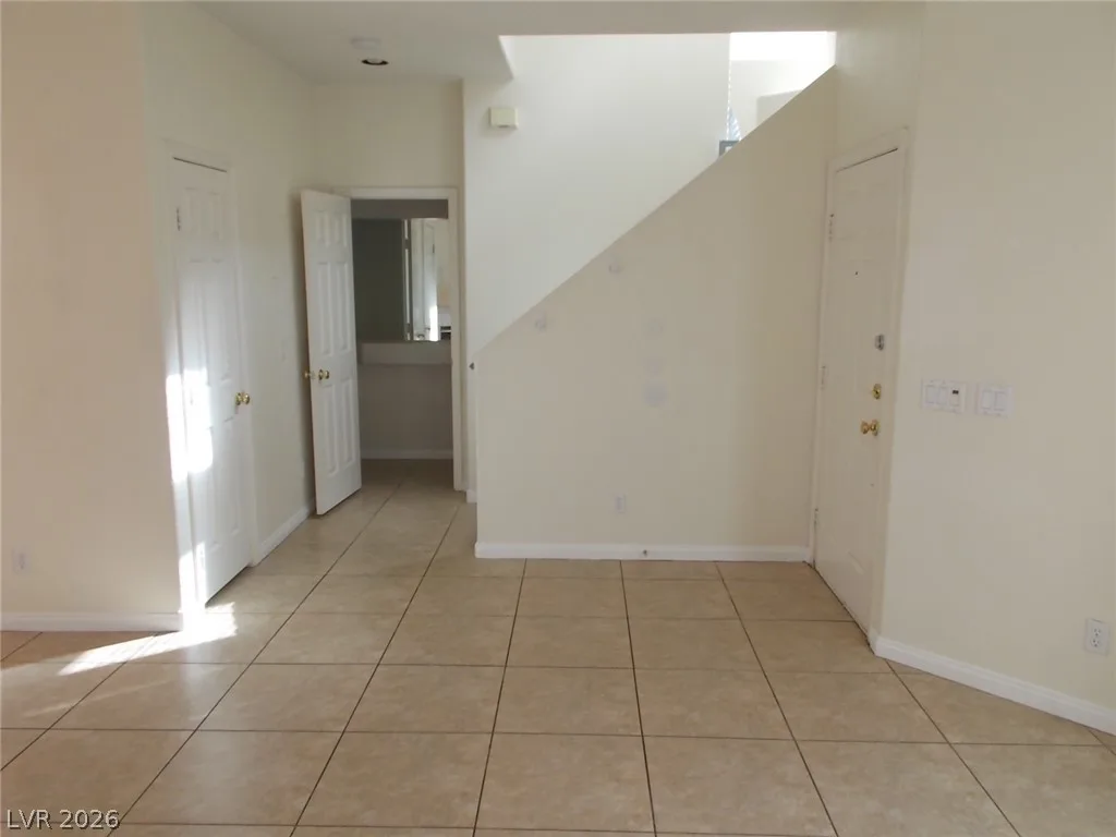 8466 Brillancy Avenue — photo 5