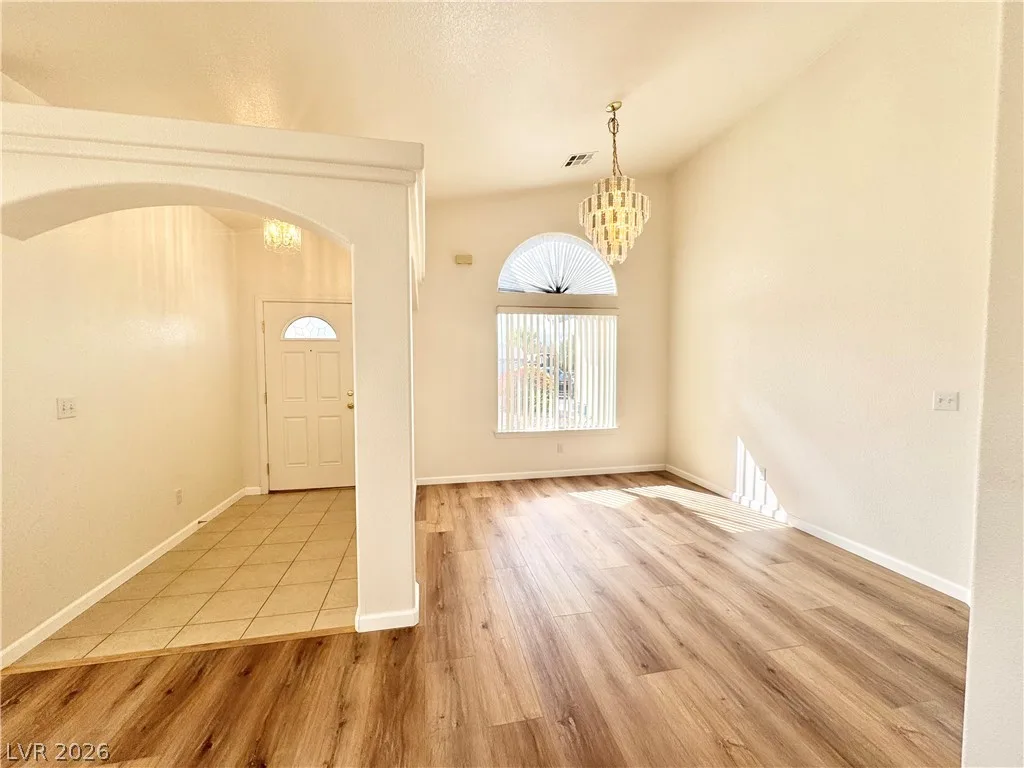 1540 Princeton Circle — photo 4