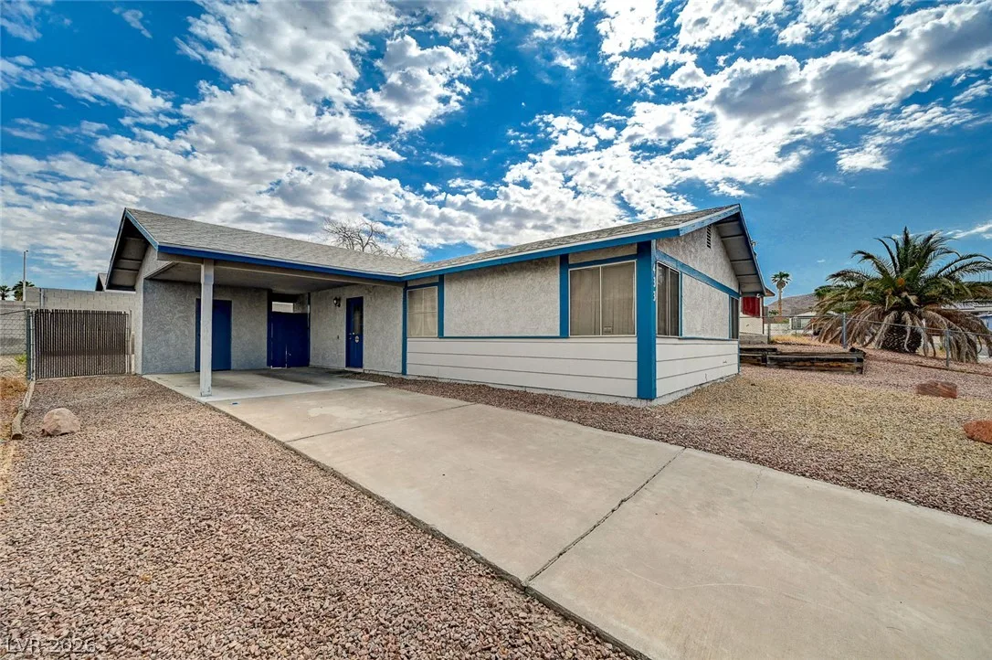 433 Bottle Brush Way — photo 3
