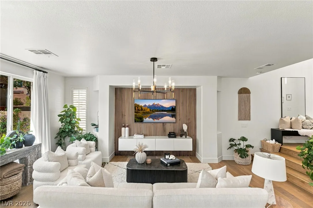 11226 Corsica Mist Avenue — photo 1