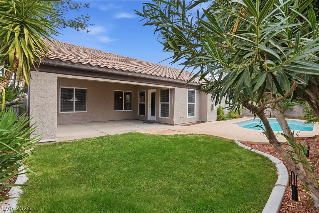 8305 Green Clover Avenue — photo 4