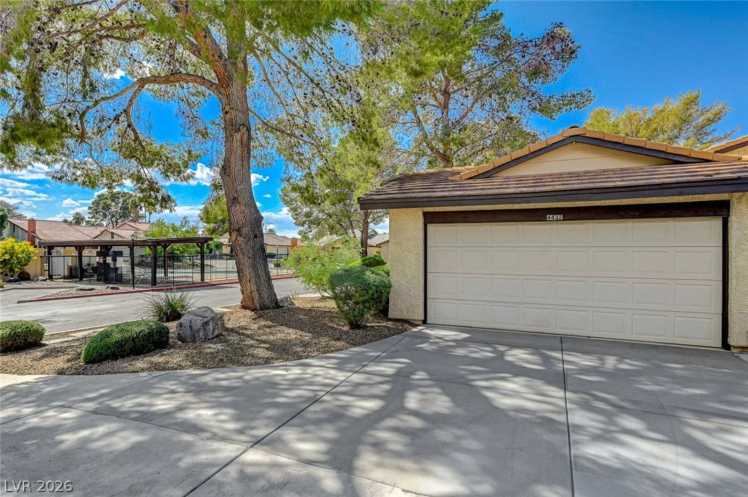 4432 Live Oak Drive — photo 4