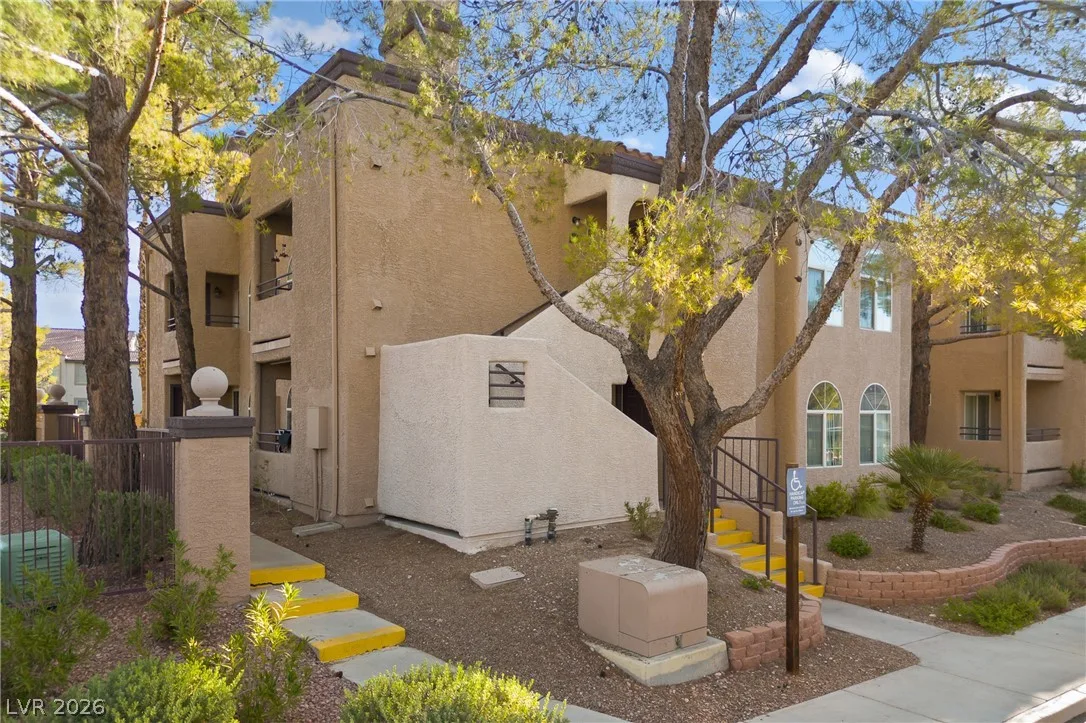 9325 West Desert Inn Road 190 — photo 1
