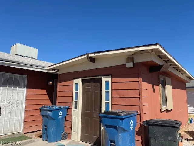 4864 Pancho Villa Drive — photo 3