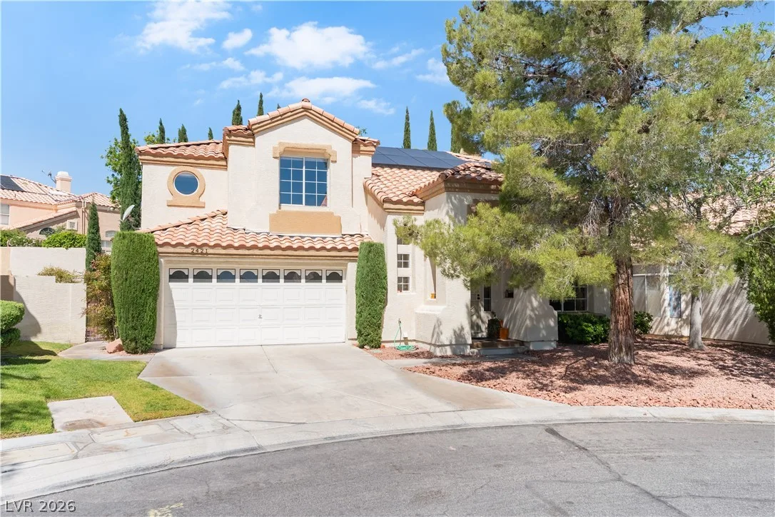 2421 Ivy Garden Court — photo 1