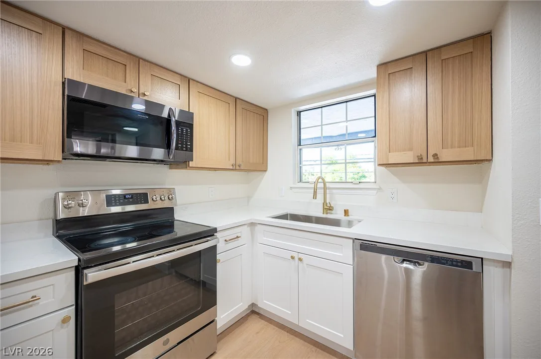 3823 South Maryland Parkway B11 — photo 3