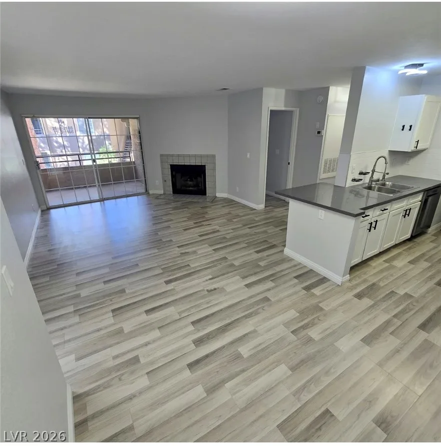 2200 South Fort Apache Road 2157 — photo 2