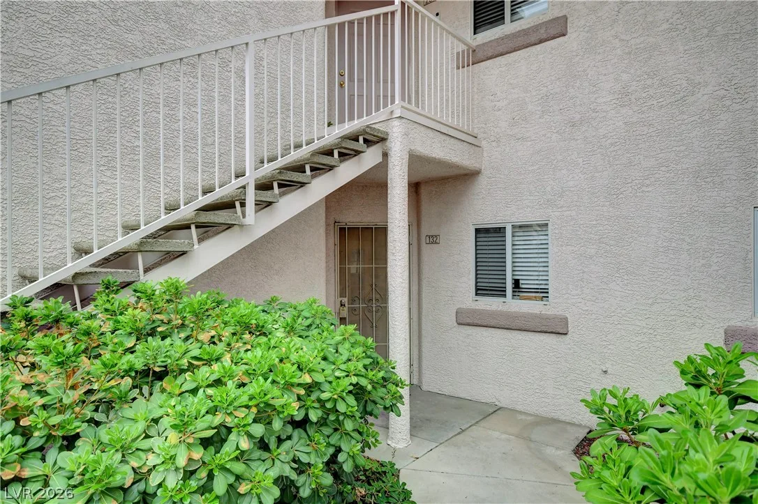4555 East Sahara Avenue 132 — photo 2