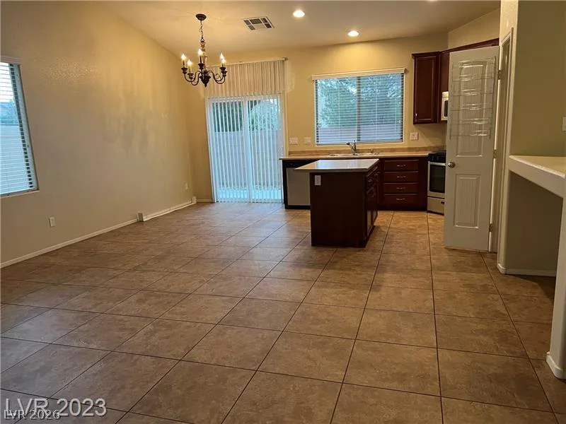 5512 Stelle Amore Street — photo 2