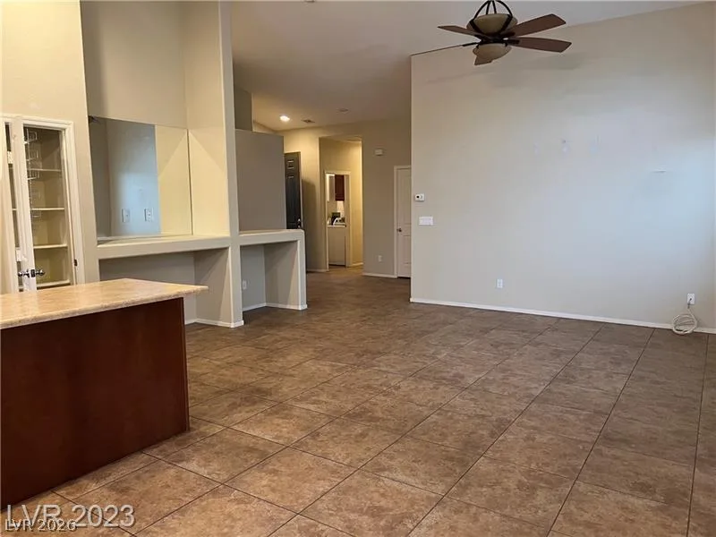 5512 Stelle Amore Street — photo 3