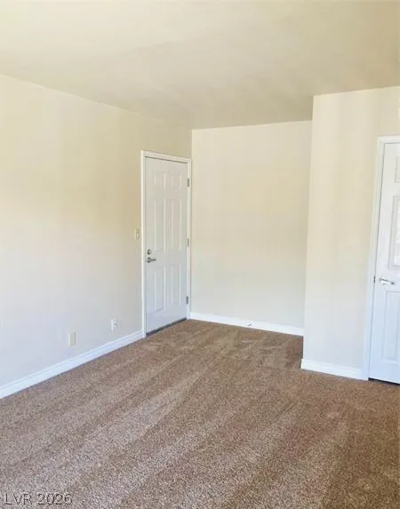 4941 River Glen Drive 7 — photo 3