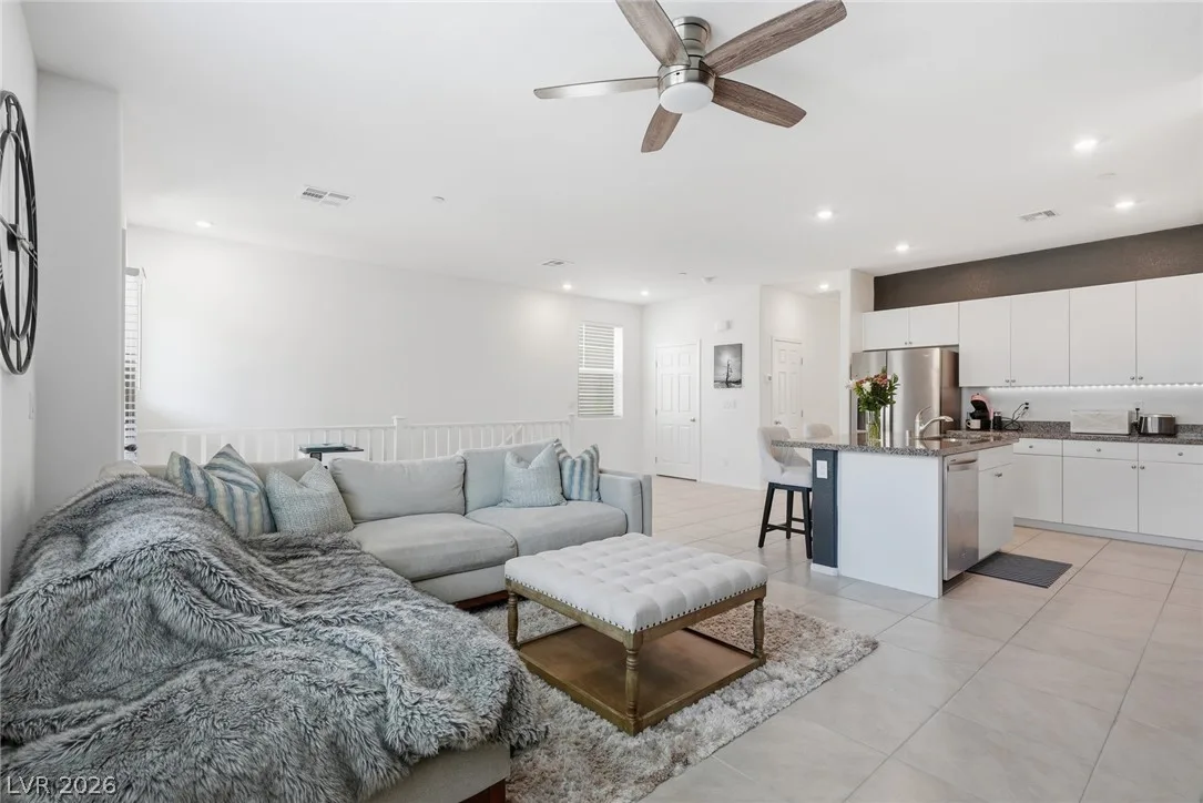 6155 Garden Oasis Street — photo 5