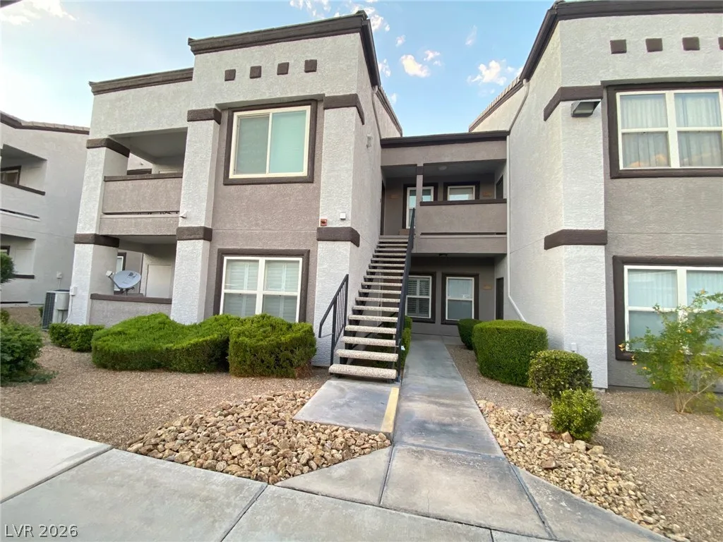 7255 West Sunset Road 1155 — photo 2