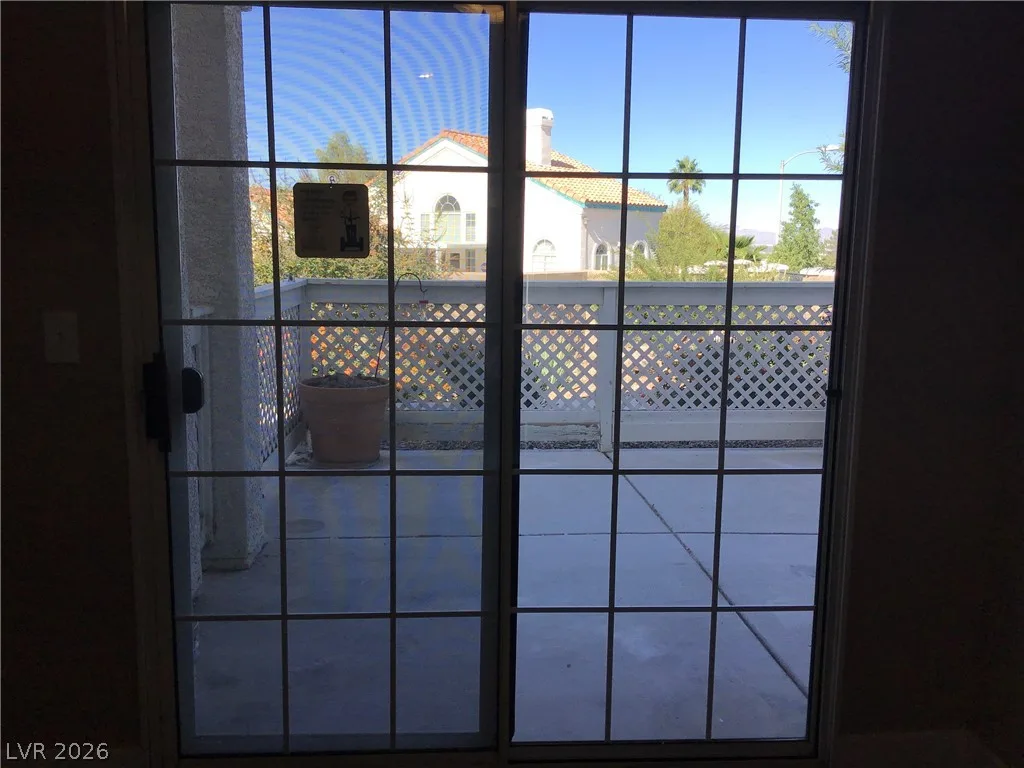 1676 NORMANDY Way 0 — photo 4