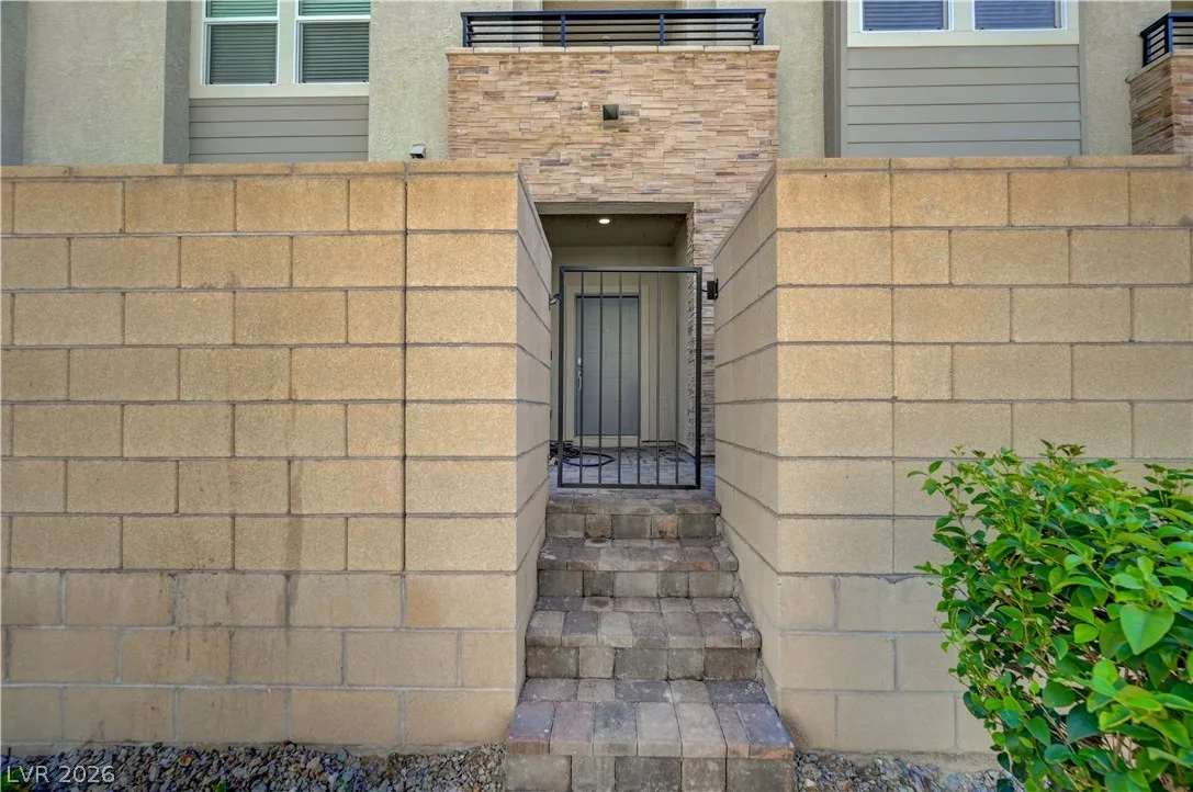 3288 Vasco Falls Avenue — photo 1