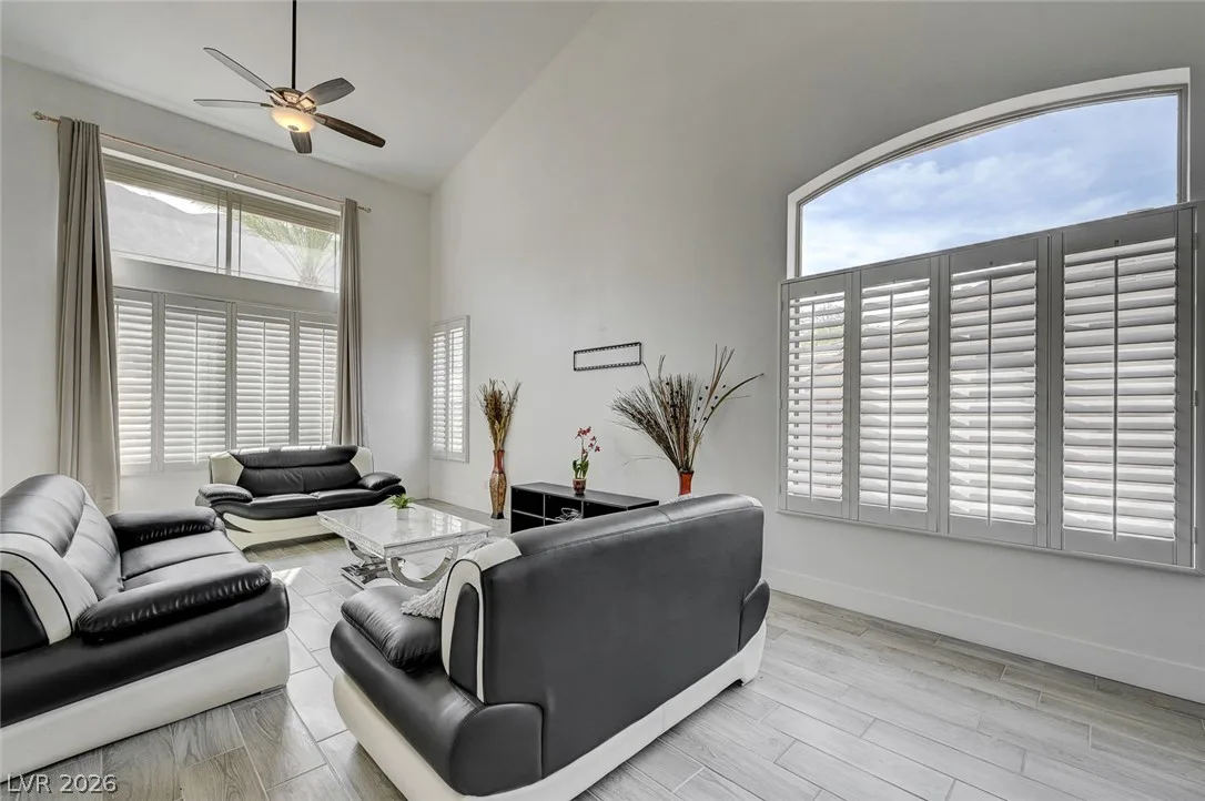 971 Temple View Drive — photo 5