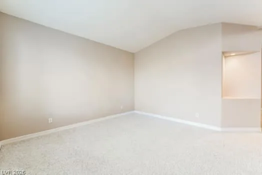 1141 Heaton Avenue — photo 4