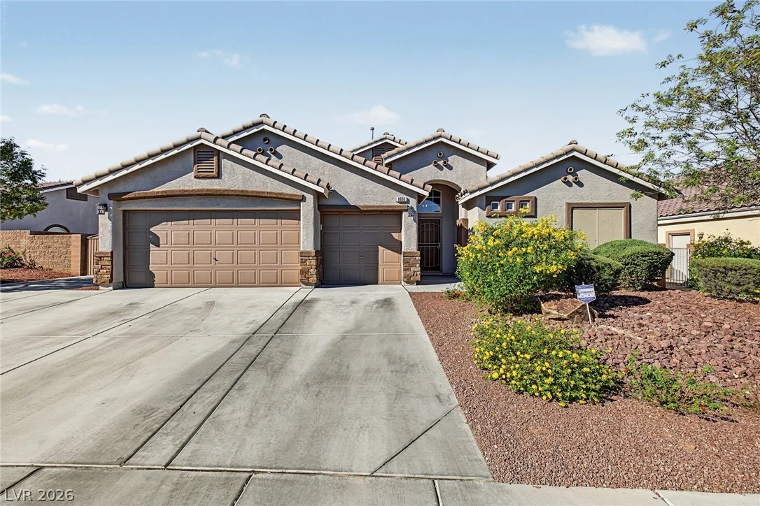 4604 Sea Dream Avenue — photo 1