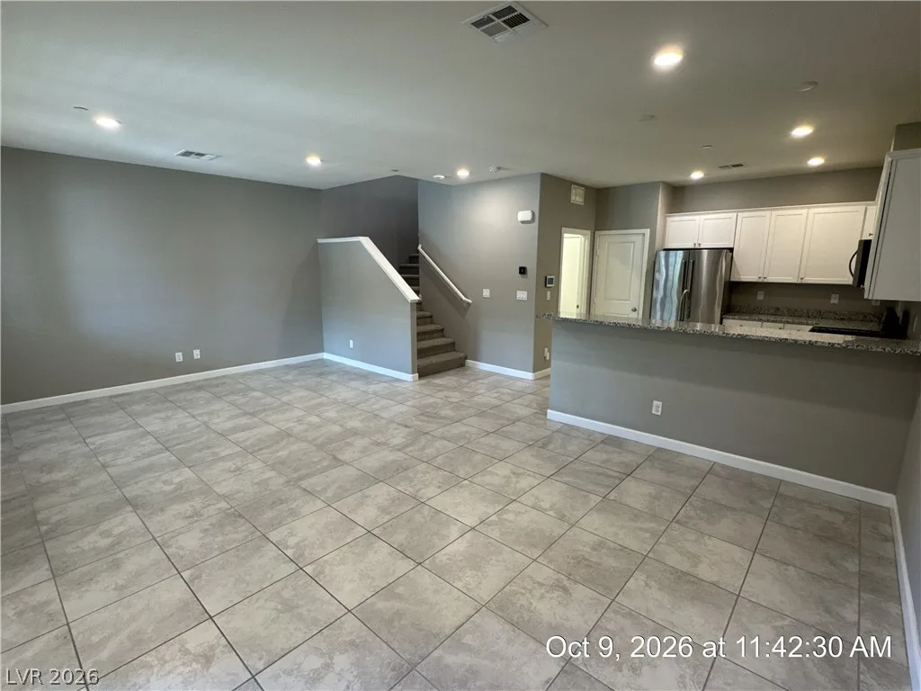 3162 Arco Avenue — photo 3