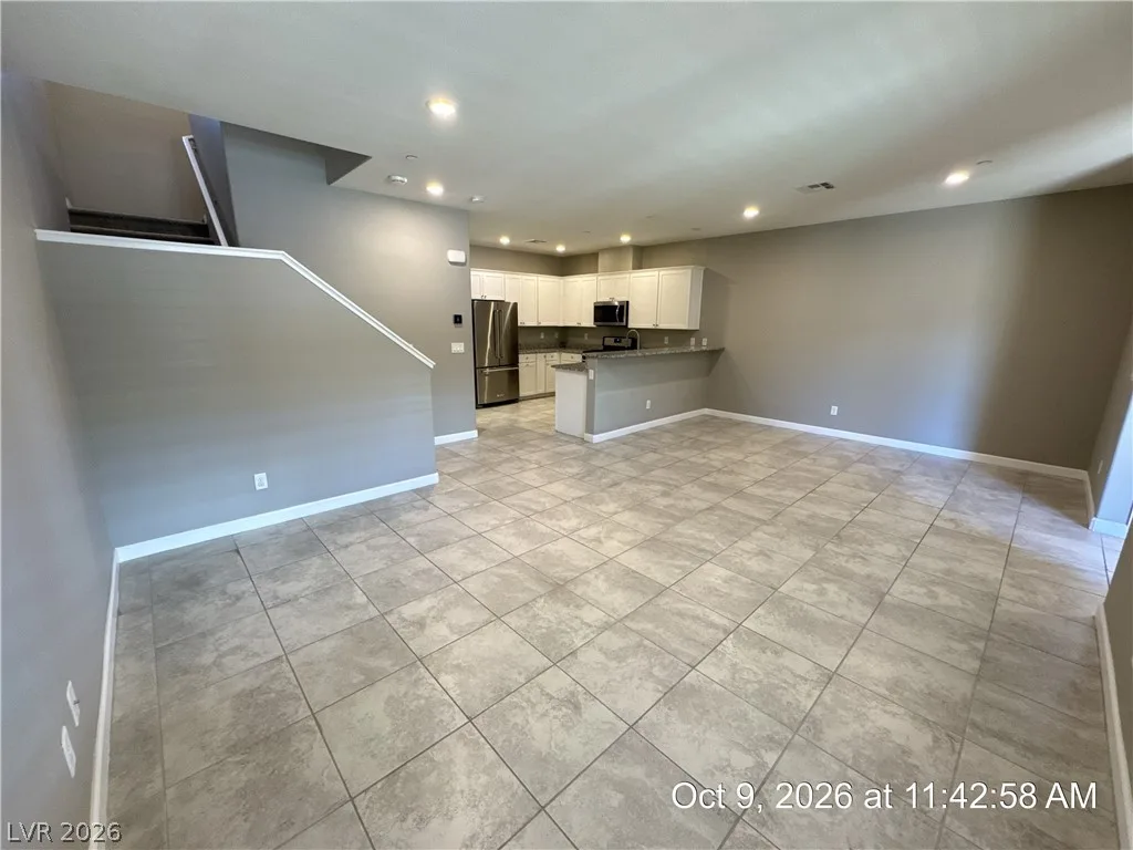 3162 Arco Avenue — photo 5