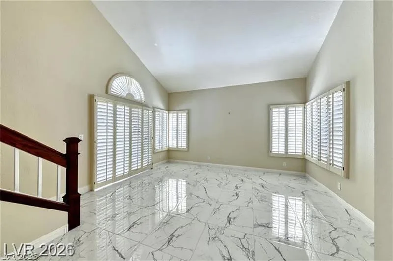 6729 Airdale Circle — photo 5