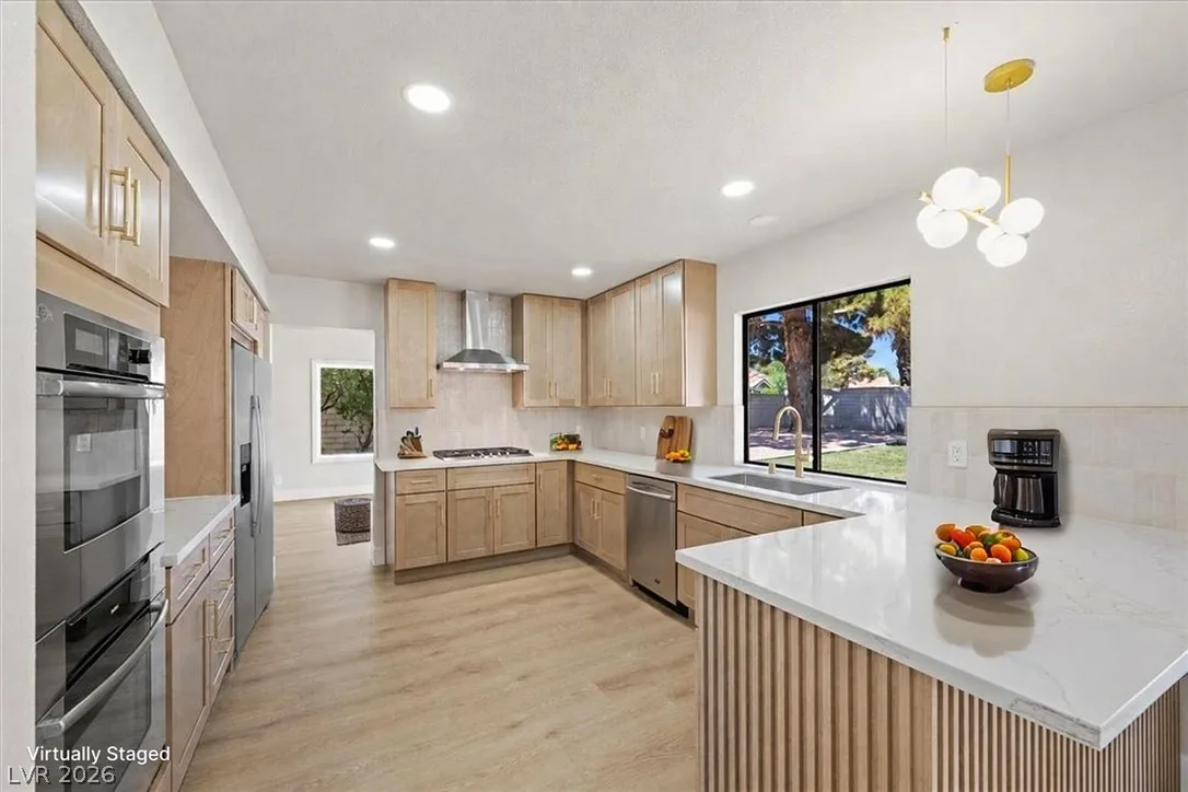 531 Carnforth Drive — photo 3