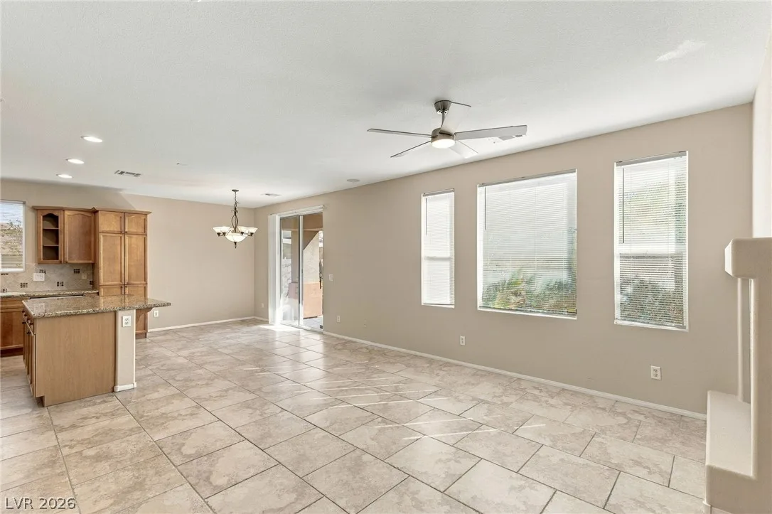 6127 West Levi Avenue — photo 4