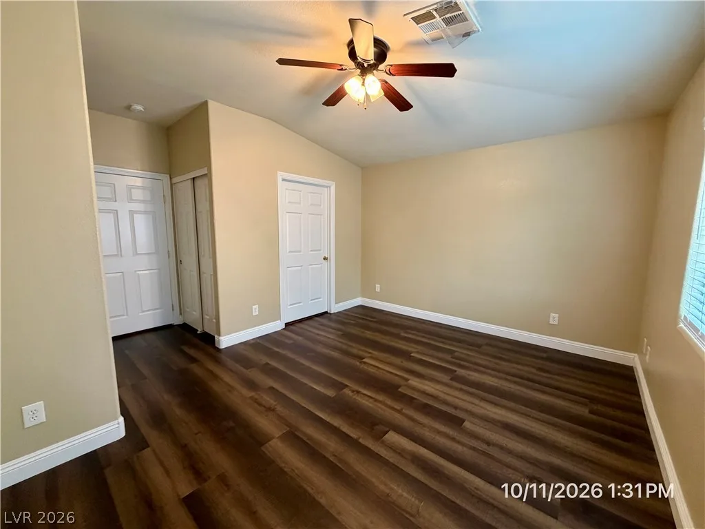 5408 Golden Barrel Avenue — photo 5