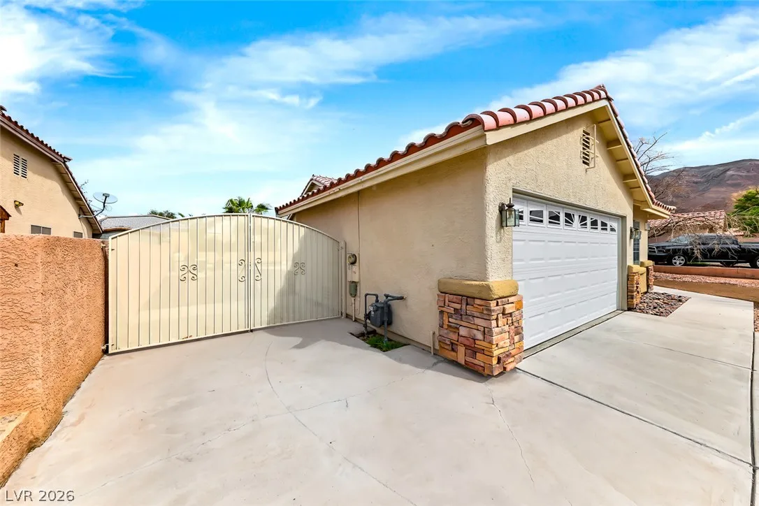 6248 Dundee Port Avenue — photo 4