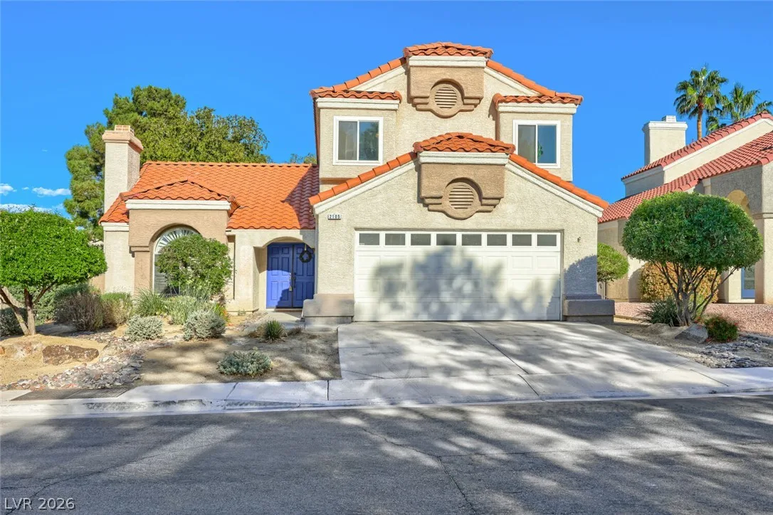 2105 Fountain Springs Drive — photo 1