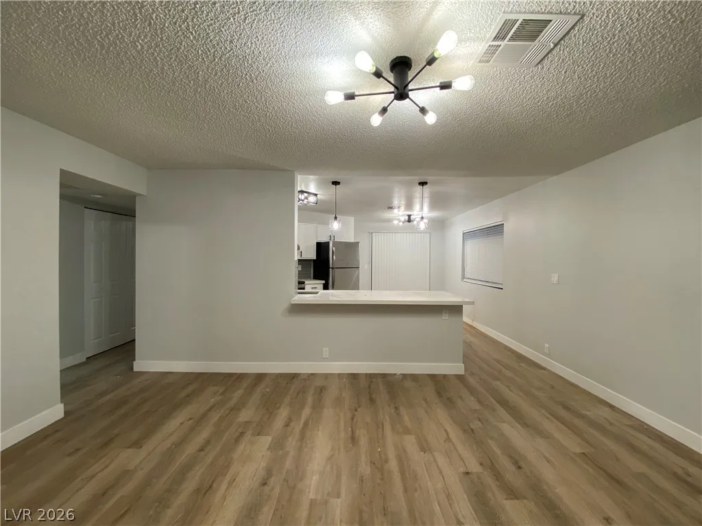 5081 Pioneer Avenue 201 — photo 1